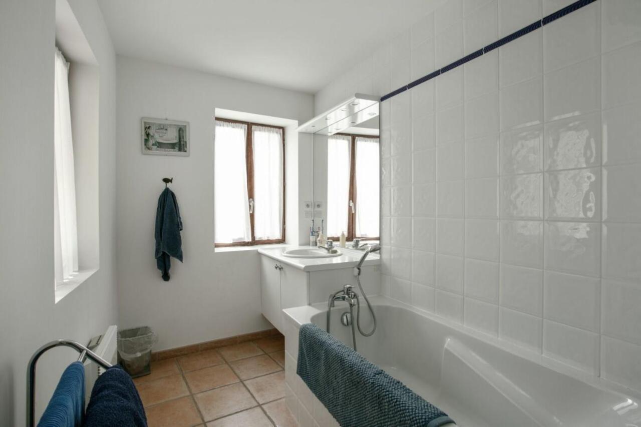 Charming And Quaint 2-Bed House In Marseillan Villa Exteriör bild